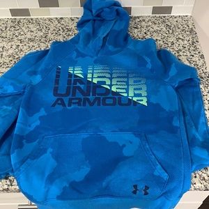 Under Armour hoodie boys size youth XL